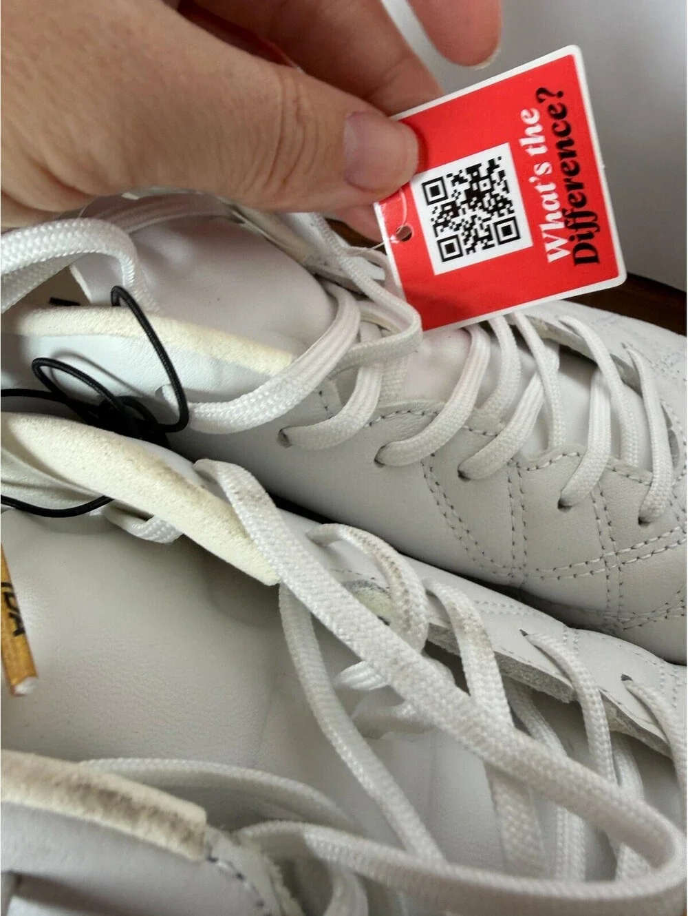 IDA White Quilted Soccer Cleats Size 8 Women's